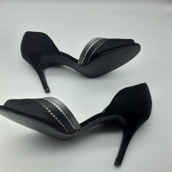 Adrianna Papell  Boutigue Gambit Black Satin Heeled Shoes Size 6M - Picture 6 of 10